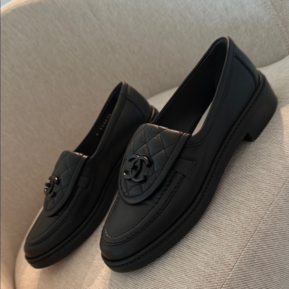 CHANEL Black Quilted Leather Loafers - Picture 3 of 8